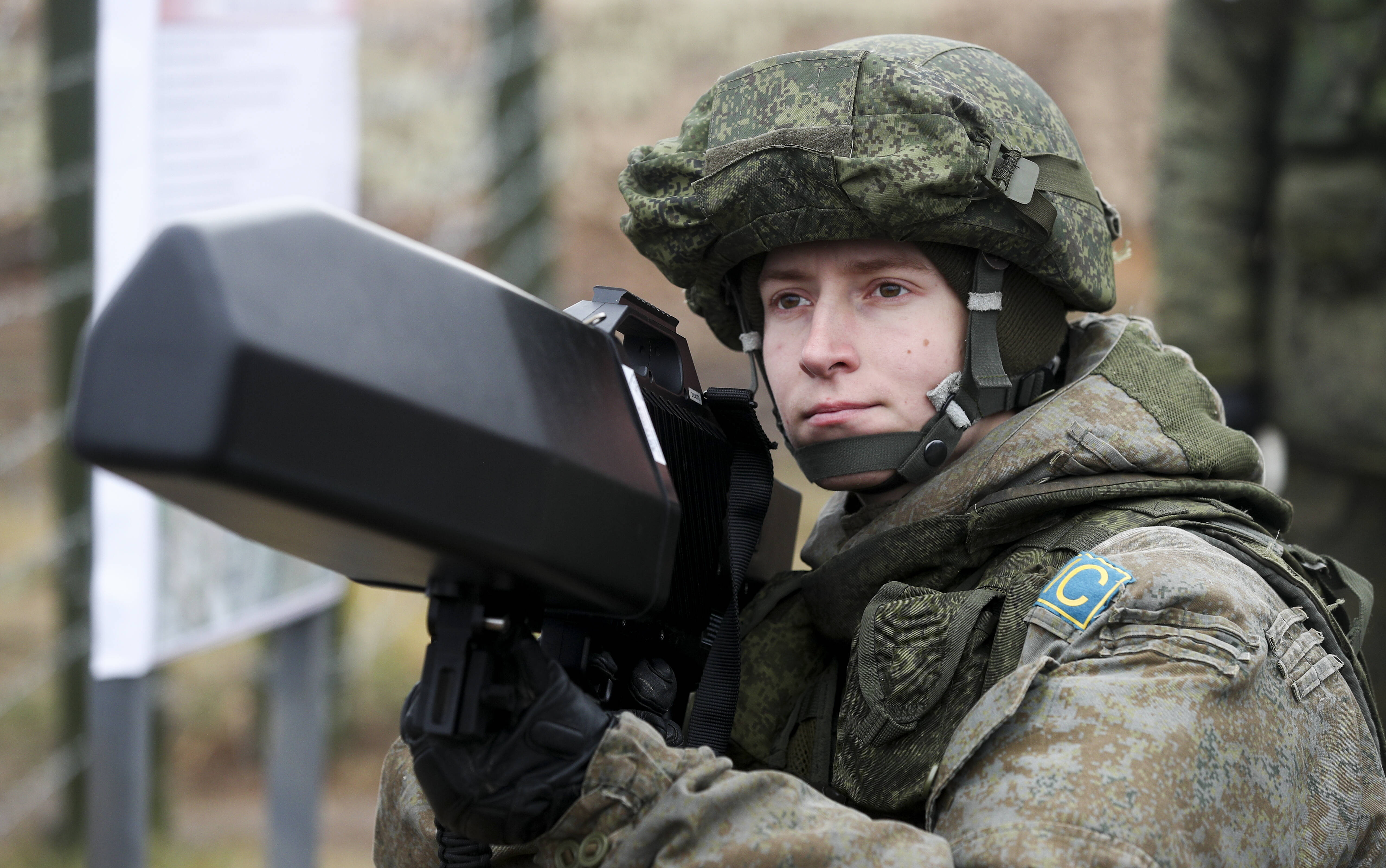 Verdächtige Drohnenflüge über Bundeswehrkasernen! Bundeswehr will sich mit Störwaffen verteidigen!