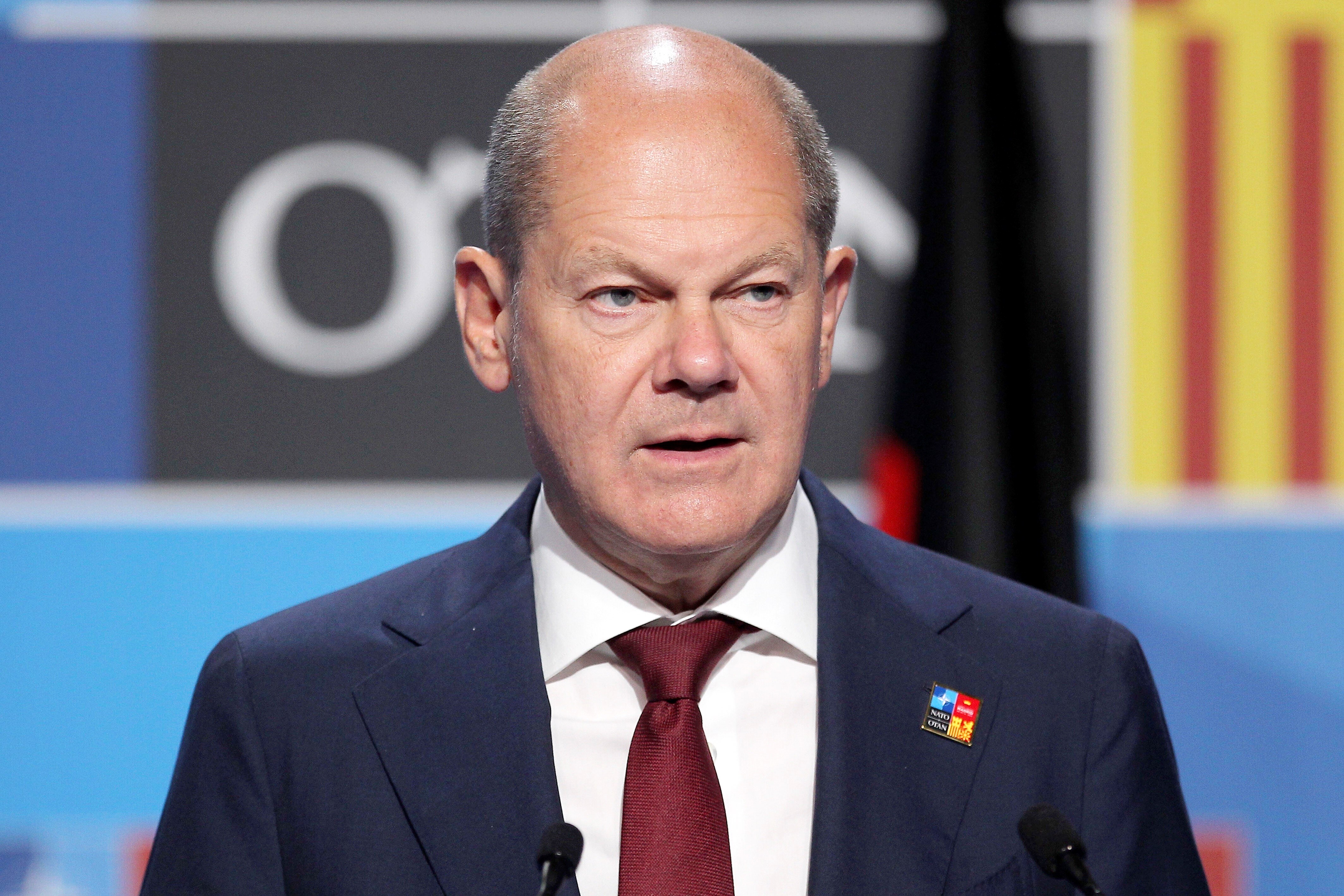 Olaf Scholz richtet klare Worte an Putin! Der Bombenterror muss sofort aufhören!