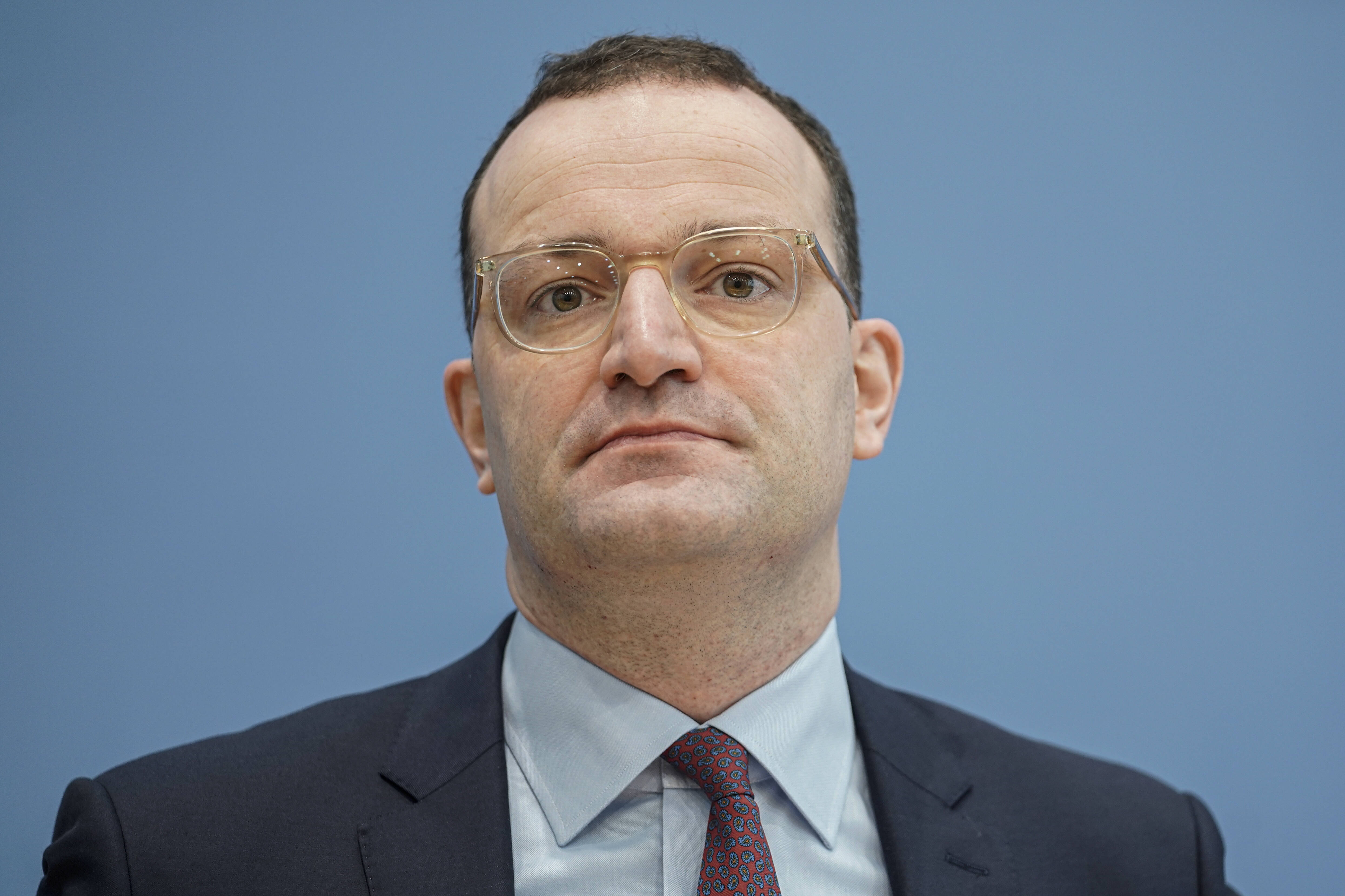 Jens Spahn wohnt nur noch zur Miete! Traumvilla mit 200.000 Euro Verlust verkauft!