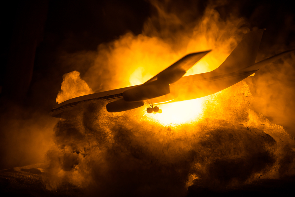 Flugzeug mit totem Piloten fliegt über Hannover - dann stürzt es ab! Drama in der Luft!