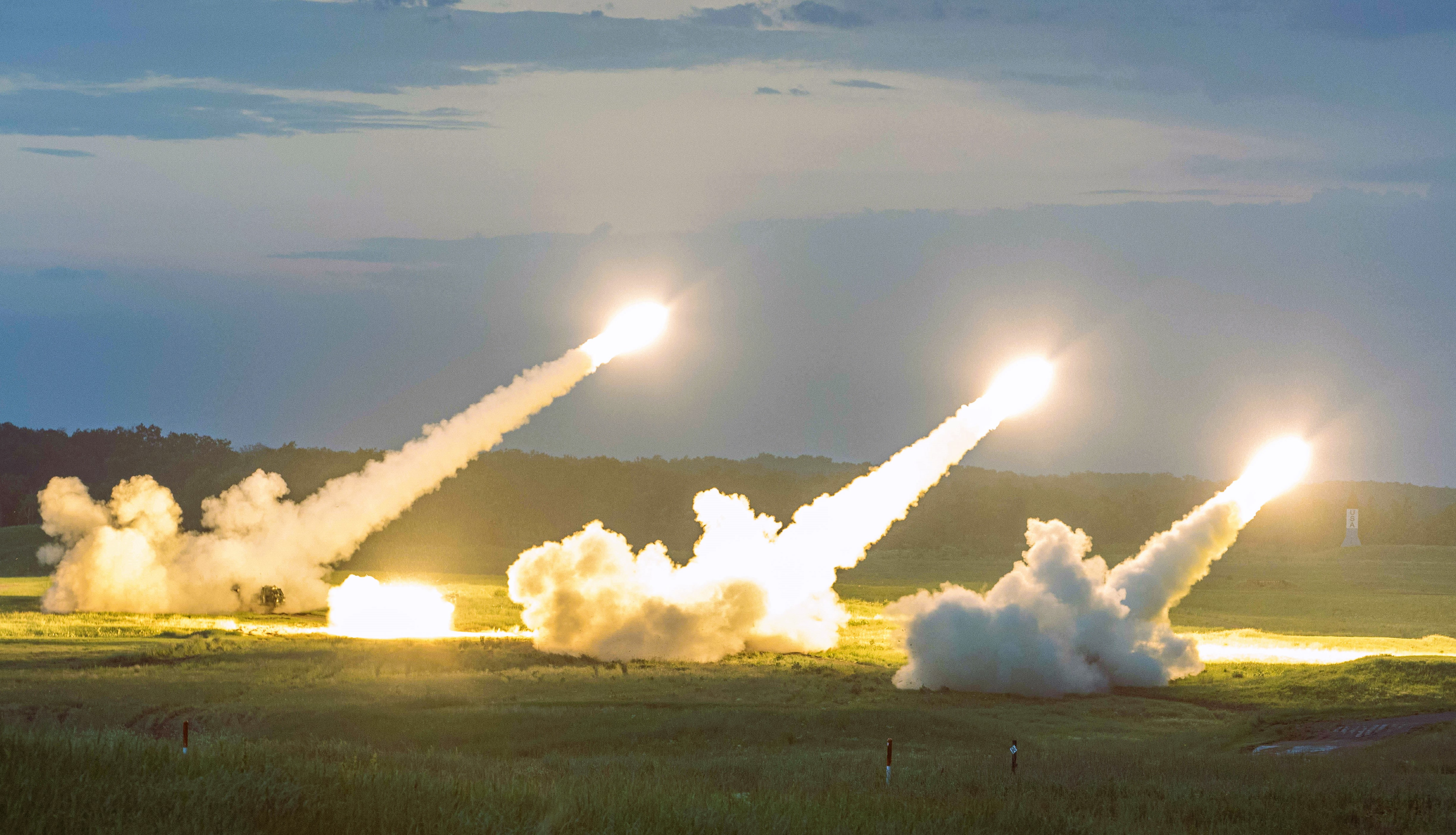 Ukraine greift russisches Gebiet an! Westliche Staaten geben endlich grünes Licht - Attacke auf Russland gestartet