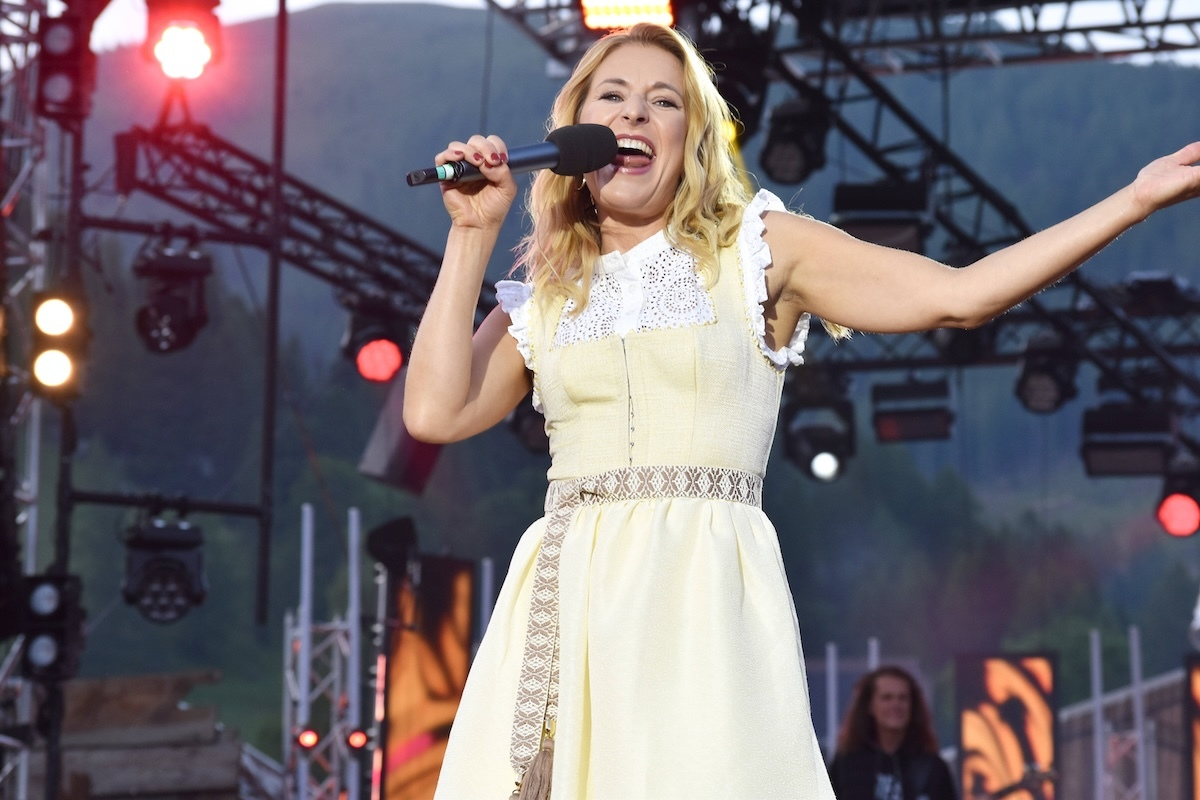 Stefanie Hertel überrascht: Sie kannte Shirley Bassey nicht – diese Begegnungen rührten sie